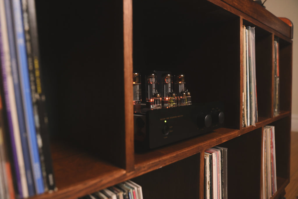Oak DJ Booth — Handcrafted for Hi-Fi Enthusiasts & Vinyl-Loving DJs