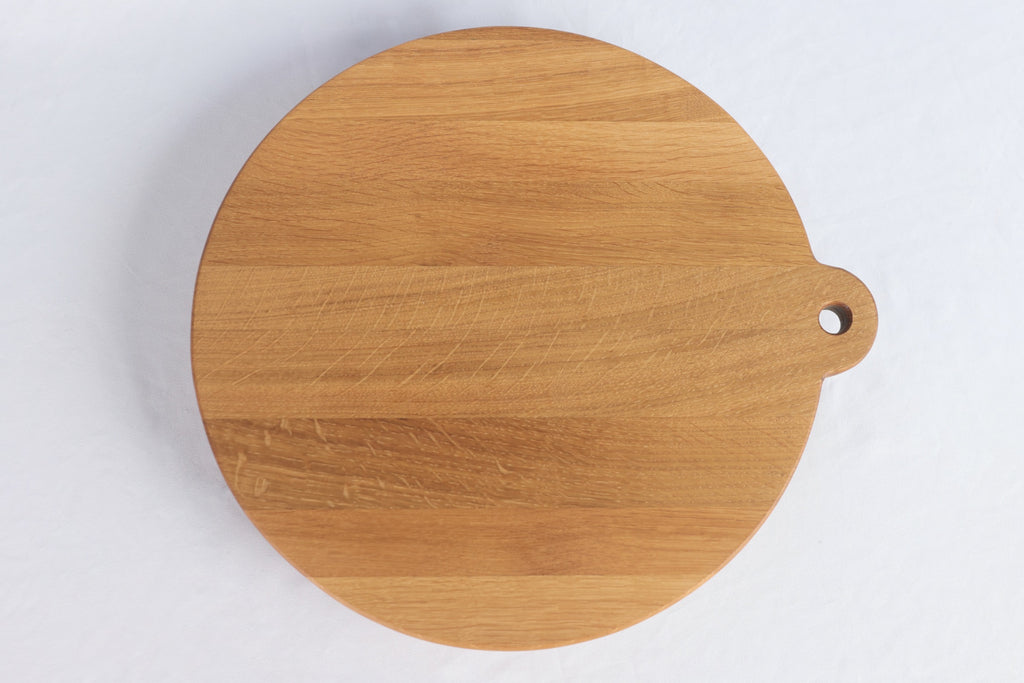 Solid oak pizza board